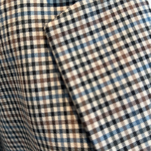 Loft, single button blazer - Picture 3 of 8